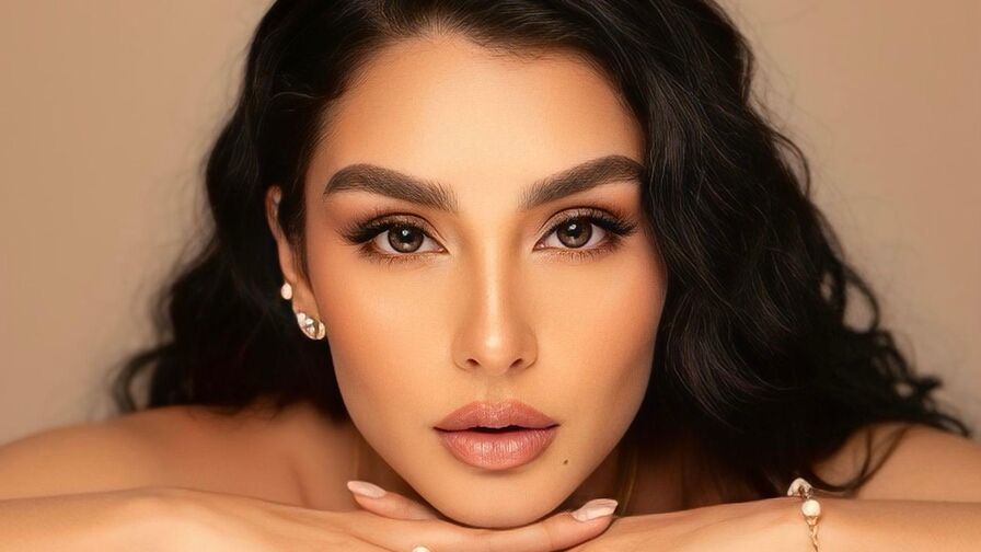 HollyAllington's live cam