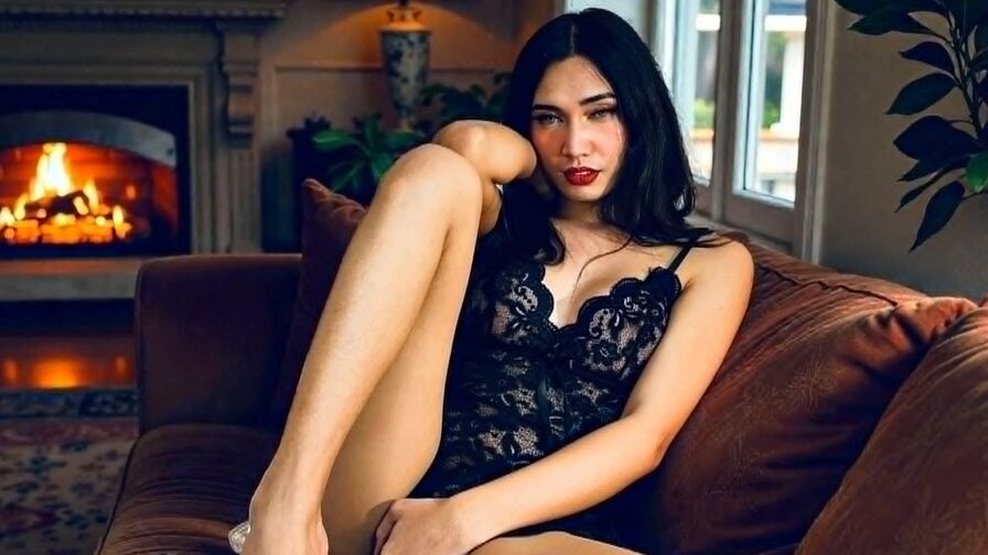 Watch NathaliaHunter live on Sex Zoom
