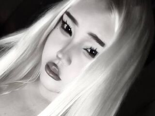 Sexy profile pic of MariettaCharles