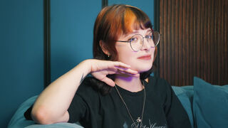IrisClay live video chat girl preview