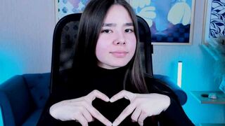 SayaHeartnet one on one girl cam profile