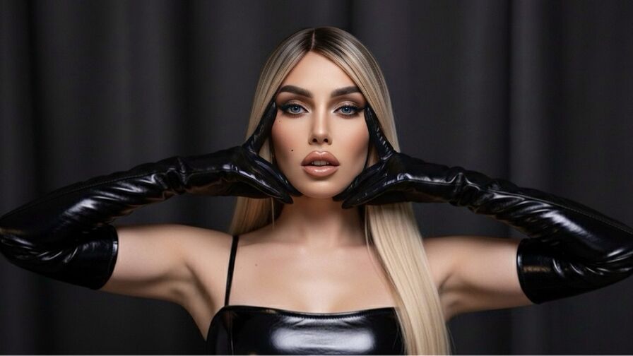 BellaJenns live cam model