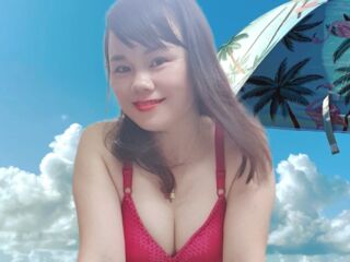 EmiliaRevan Live mature cam