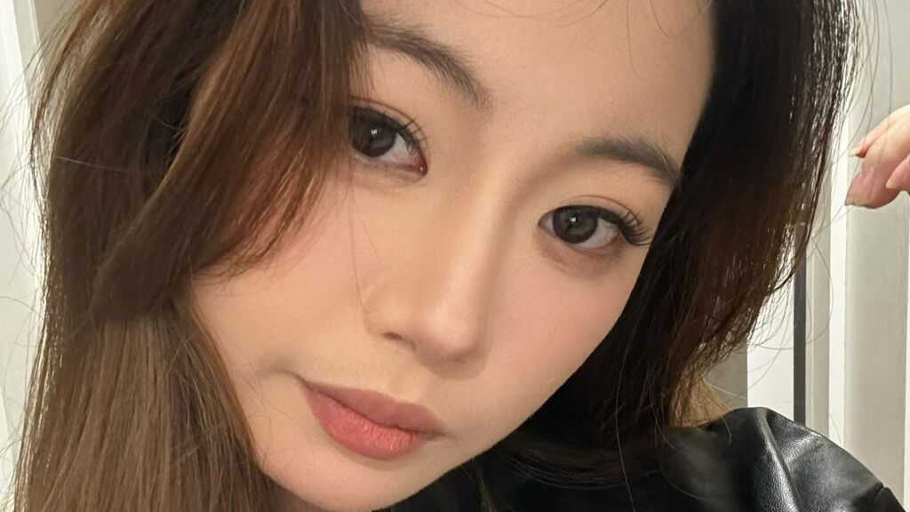 AugustFeng's profile from Jasmin at GirlsOfJasmin'