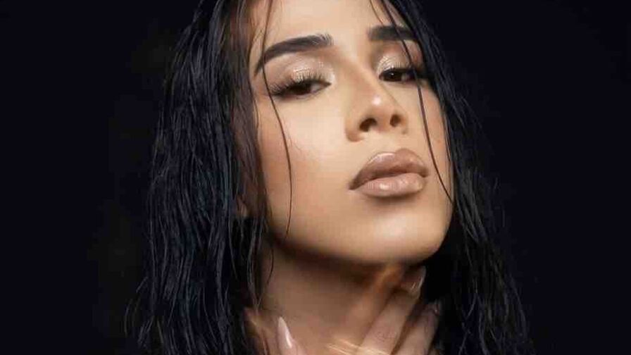Watch KendraRider live on Sex Girls Blend