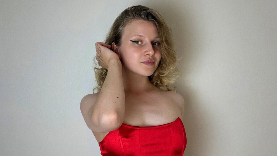 Discover MaryCharm on YoniPorn.com