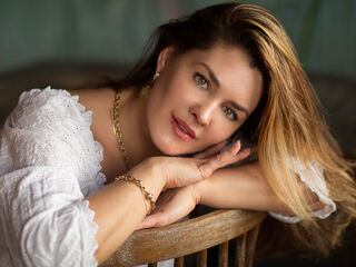 AdelRusso Live Cam Model