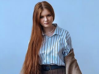 GwynBujarski Porn Show