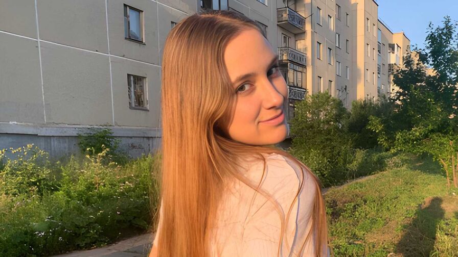 Free Live Sex Chat With NatashaBoom