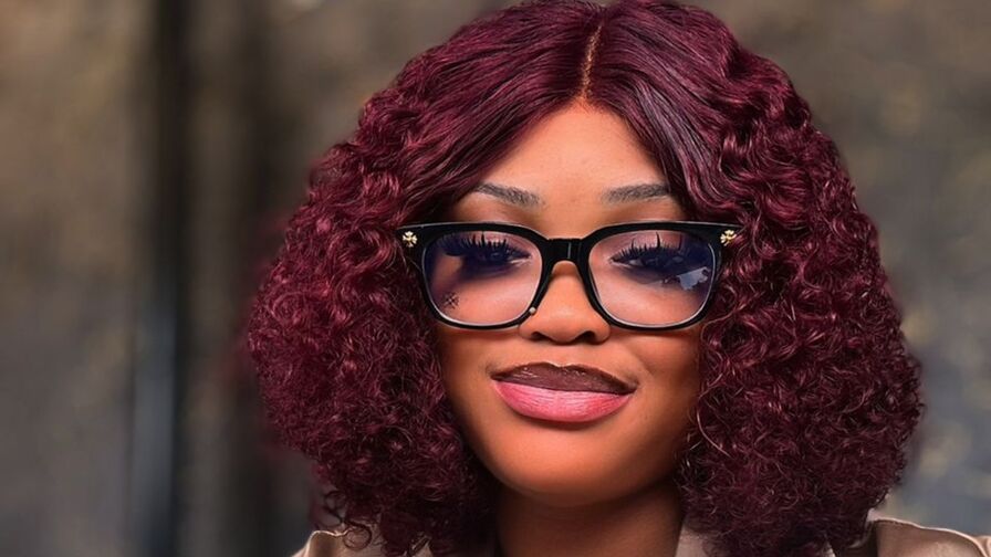 Watch OluwaDami on CoolMagazineOnline.com