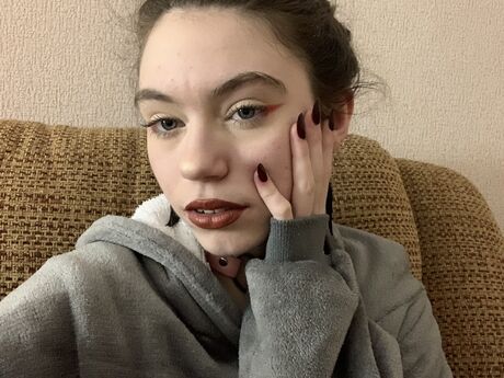 Chat with FeykaDream
