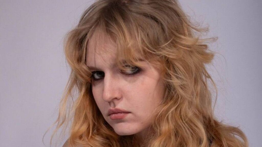 SilverEmbry online on GirlsOfJasmin