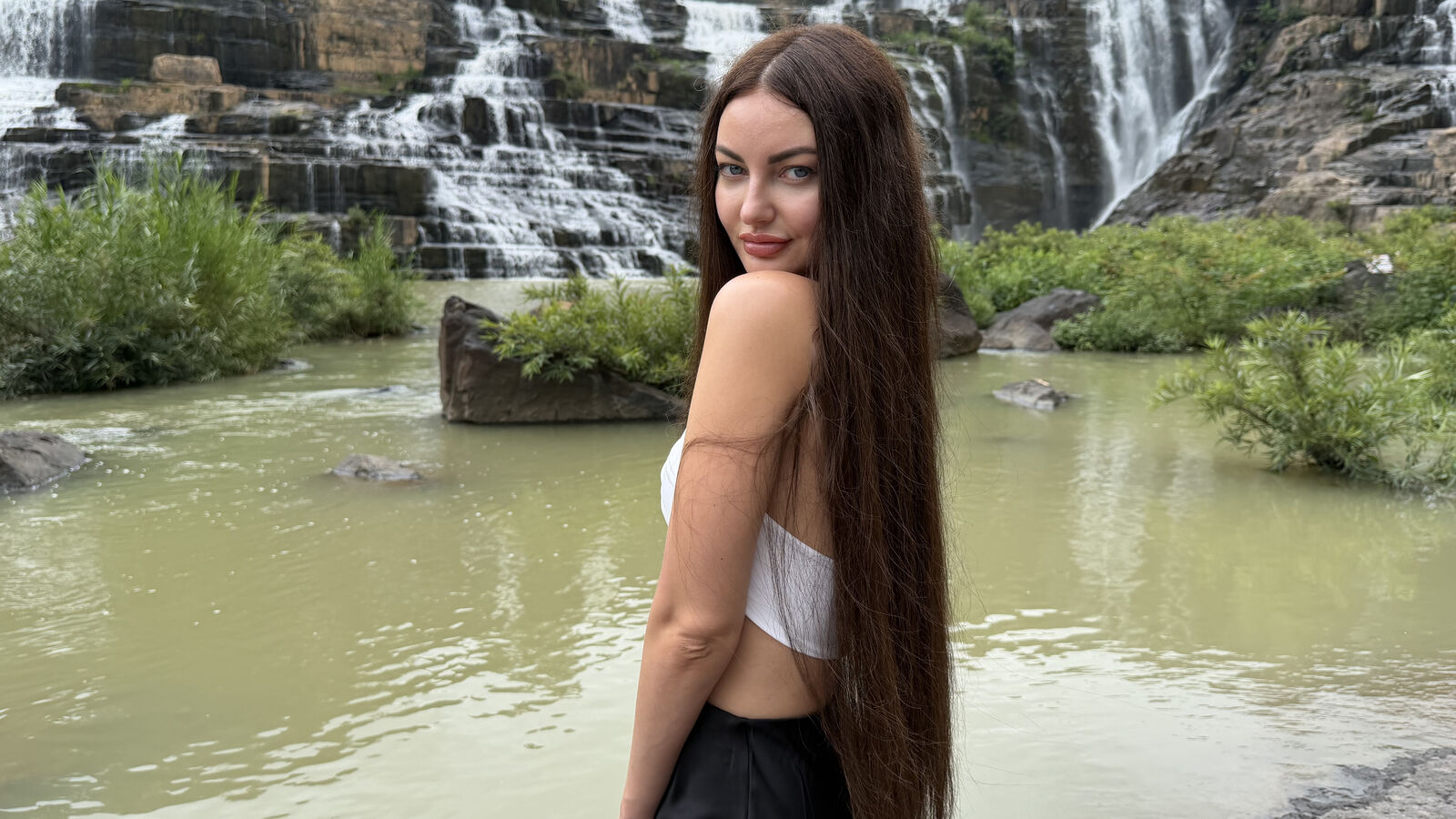 MihaelaLuna erotic portrait