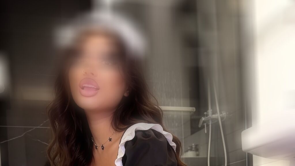 SabrinaBeurette's profile from Jasmin at GirlsOfJasmin'