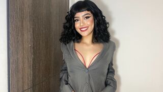 Free Nude DaniDelrey