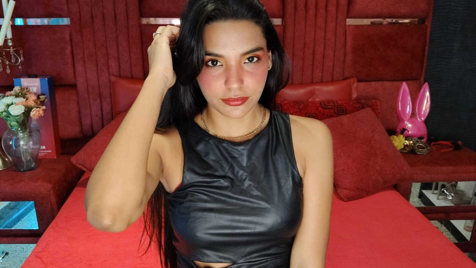 HeilenCuzz erotic portrait
