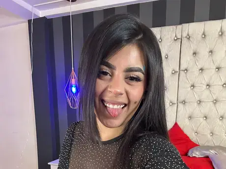 Chat with LucySuzuki