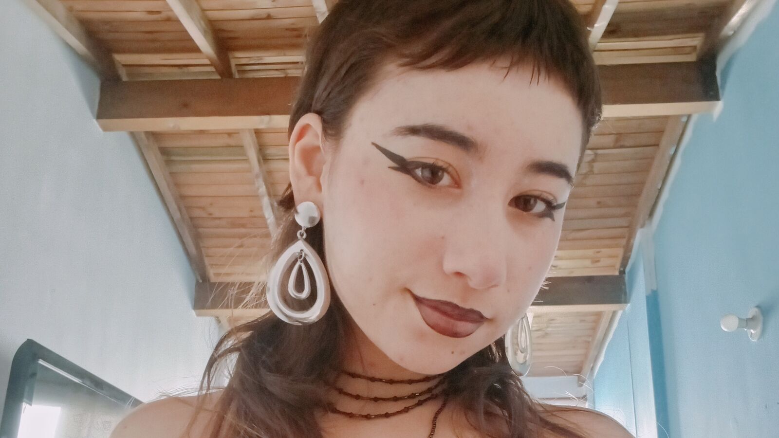 IsabelLopera erotic portrait