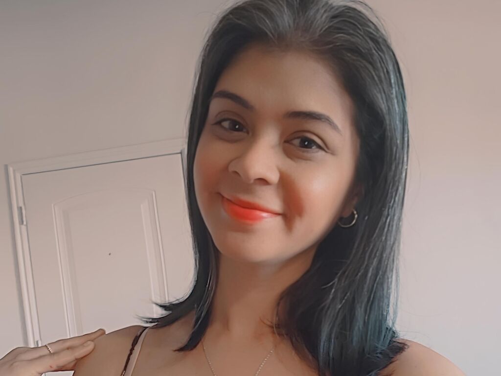 AlhenaStorm Nude