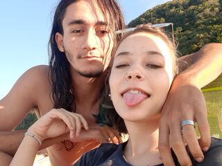 KurtAndLia]
