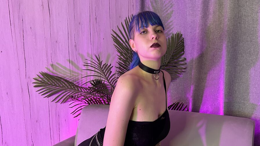 Close up, Dancing, Fingering, Oil, Roleplay, Striptease, Vibrator, Footsex, Snapshot, Joi, Sph, Asmr