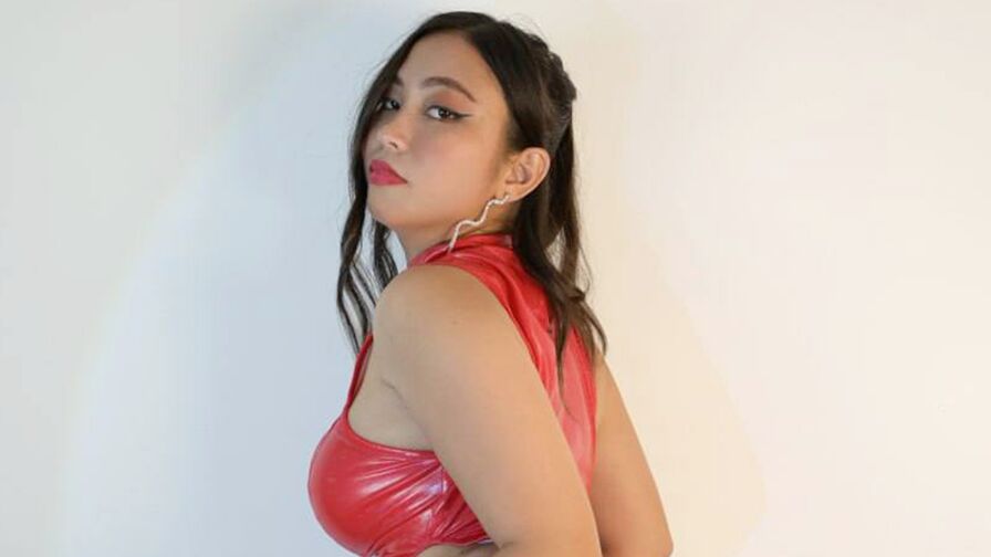 Watch EmmaSeann live on Sex Girls Blend