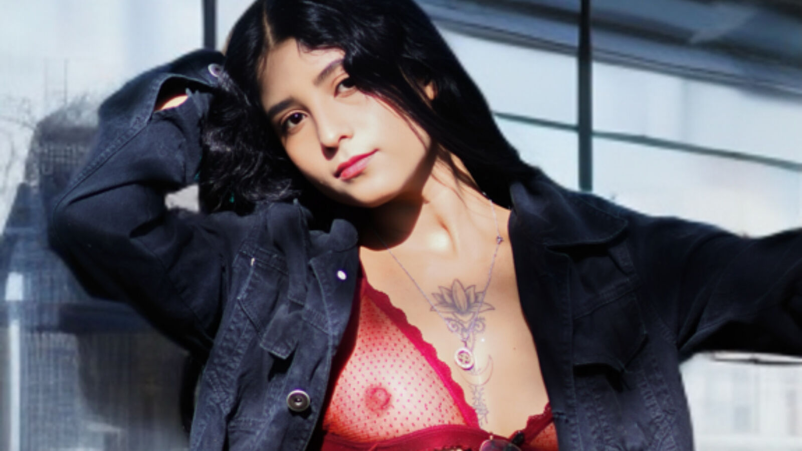 LolySinn glamour portrait