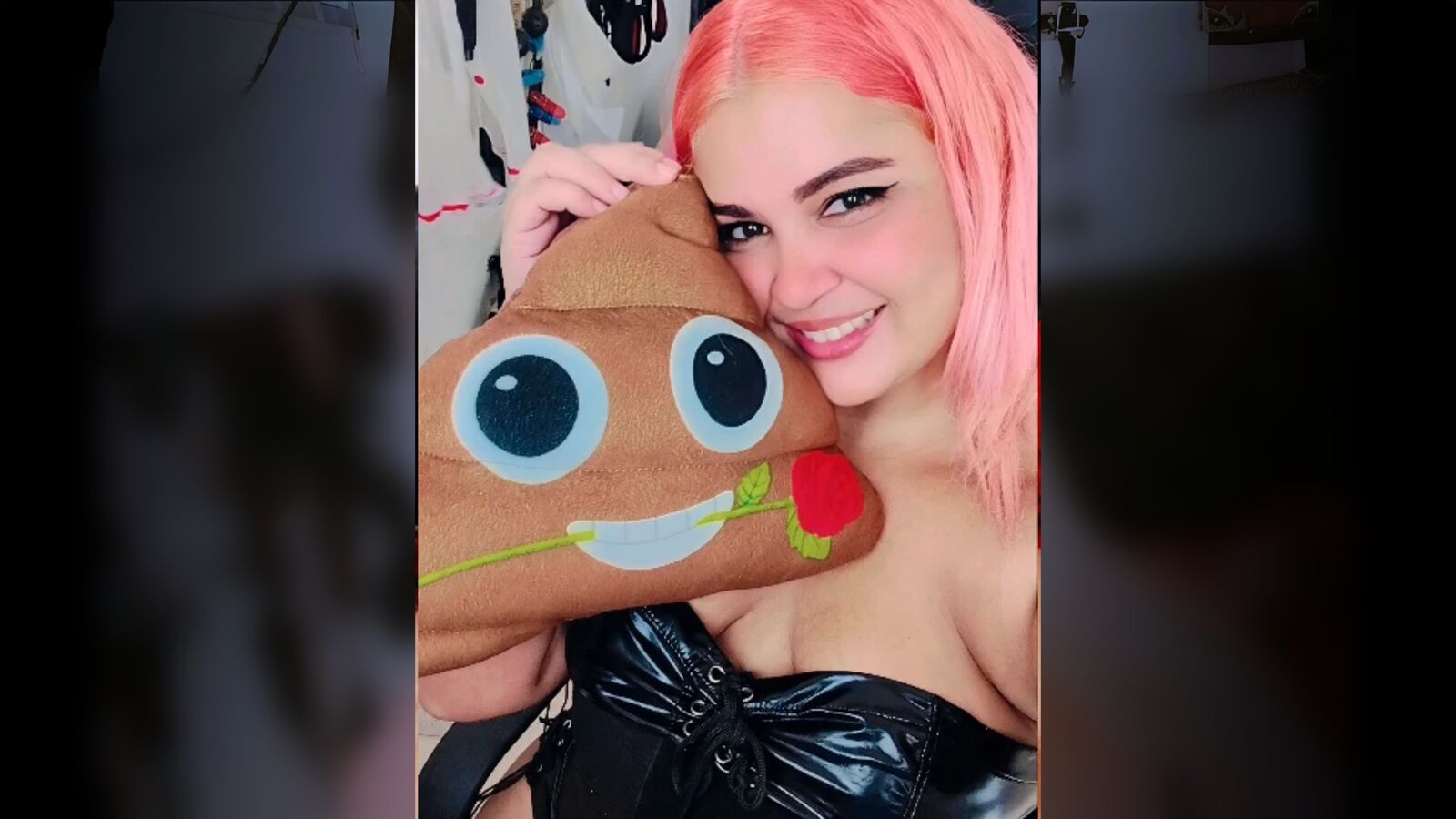 KatherinaRoodies erotic portrait