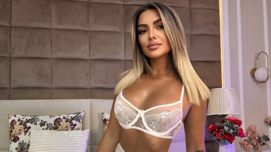 Live Porn Chat with SamanthaRogue
