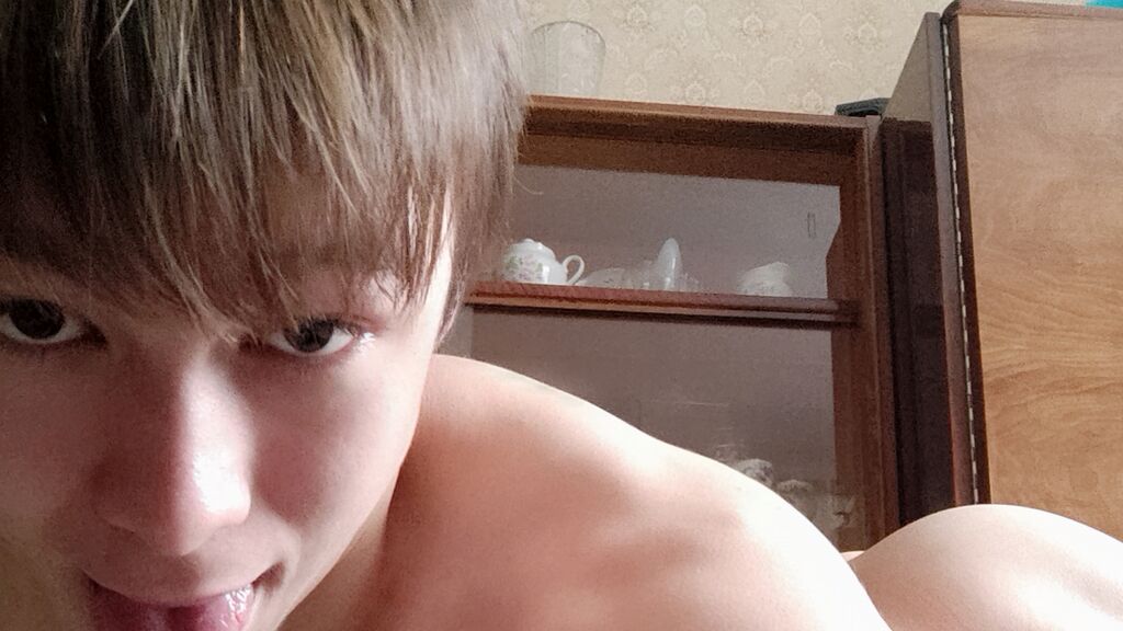 VladOscar on LiveJasmin and RICams