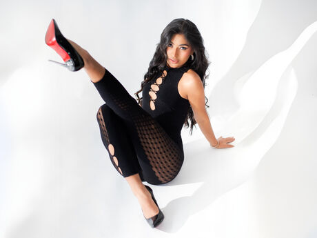 Chat with ElieMorgan