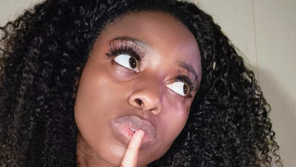 JunoRoberts's chat room