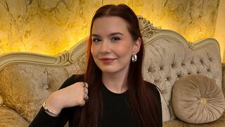 Free Nude ArielPorter