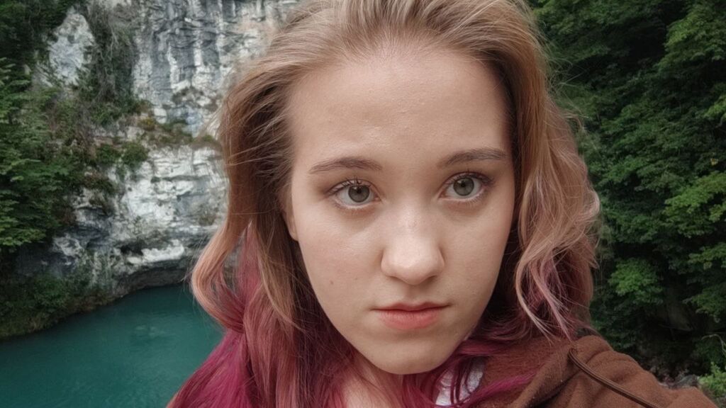 RandiHackworth online on GirlsOfJasmin