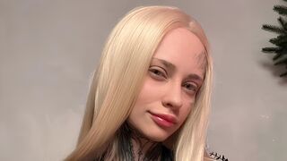 JulianeVerdier Live Webcam on LiveJasmin