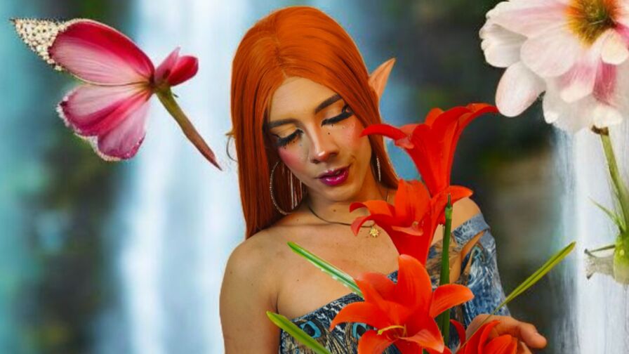 Watch NoahNoir live on Fleur Mature