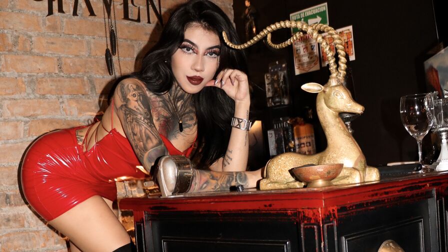 Live Sex Chat with AlexHadid