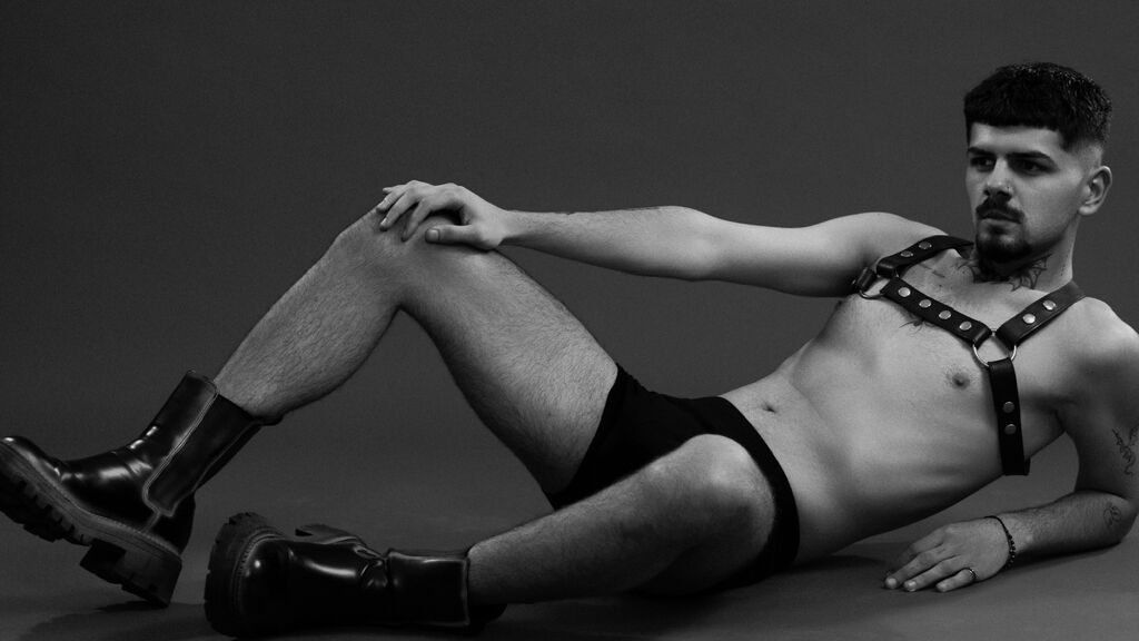 DereckMael's profile from LiveJasmin at BoysOfJasmin'