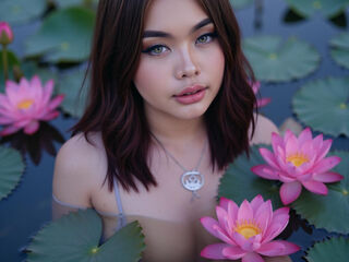 GiannaGrande - LiveJasmin Teen Deepthroat Dildo Trans 