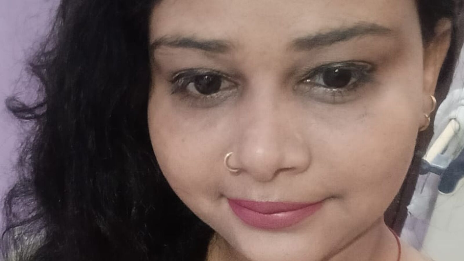 CurvySoniya erotic portrait