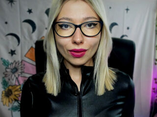 online cam2cam HeidiHeart