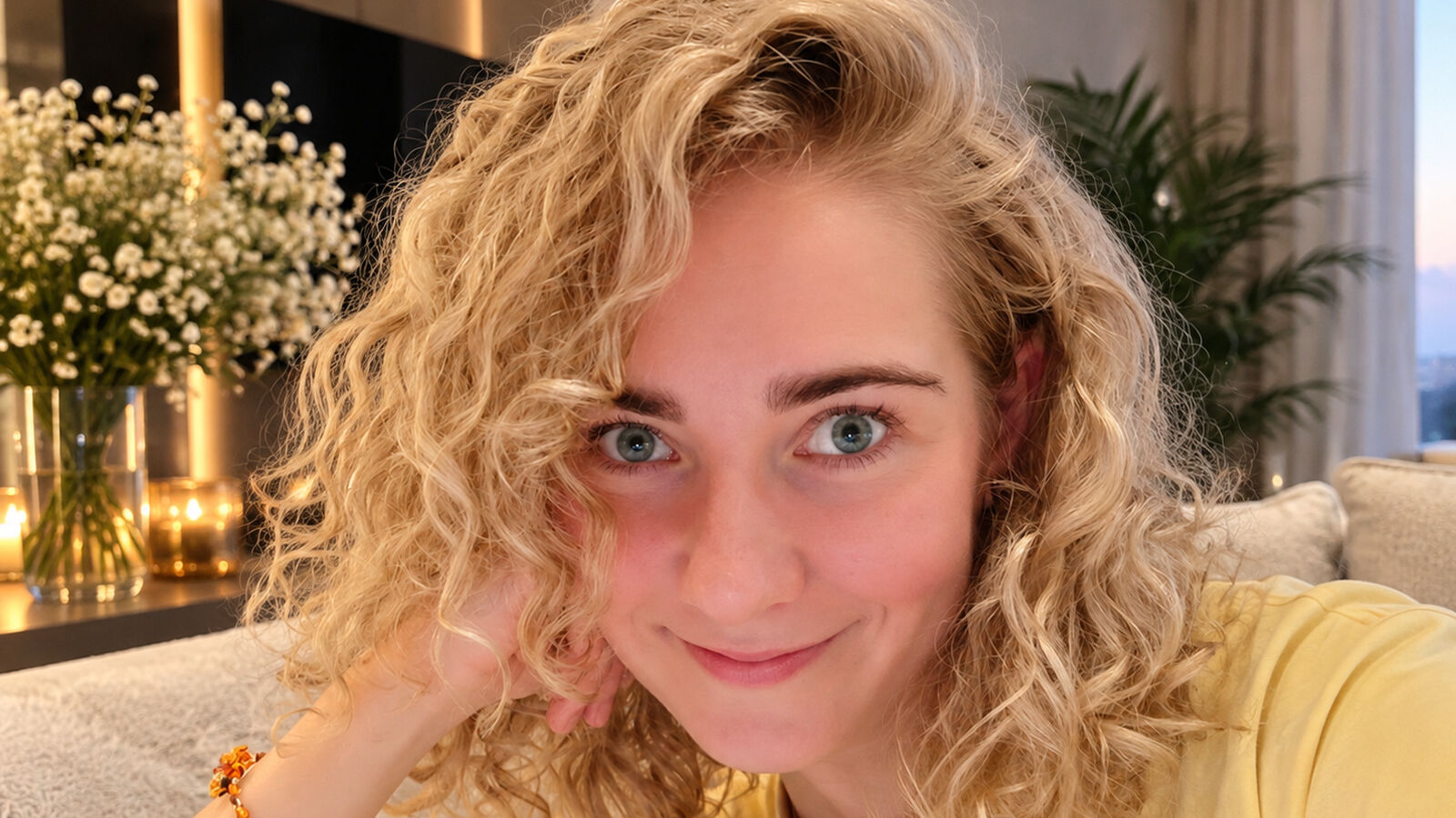 AmandaMansons erotic portrait