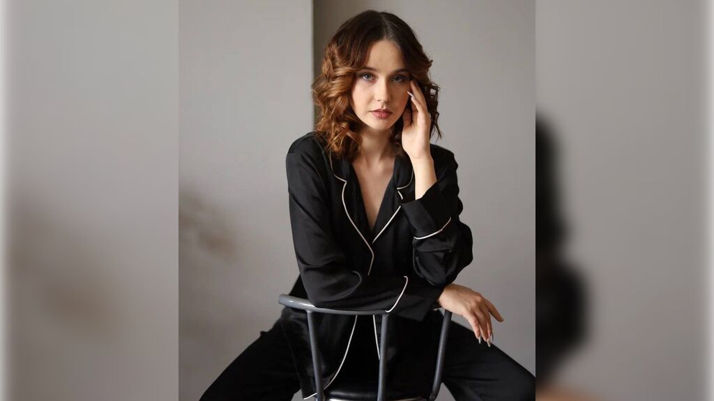 FloraDanforth online on GirlsOfJasmin