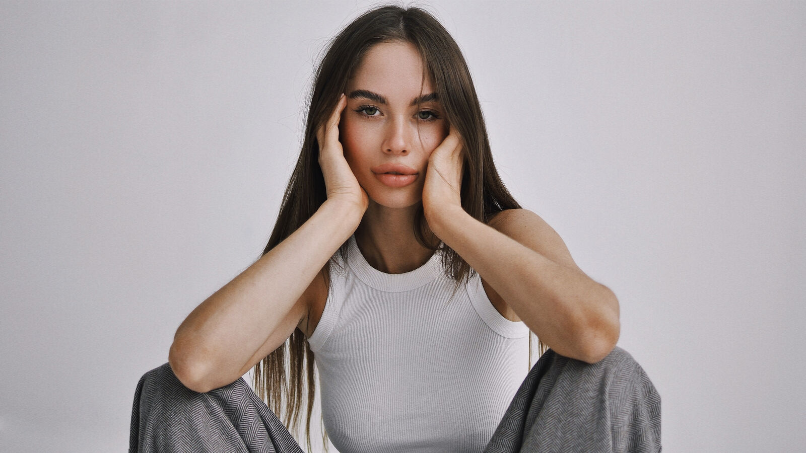 AmandaRiver erotic portrait