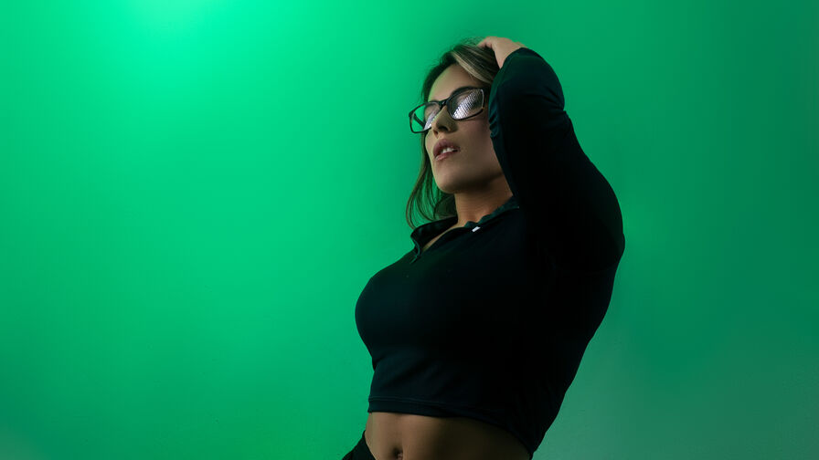 Live Sex Chat with LiaVoss