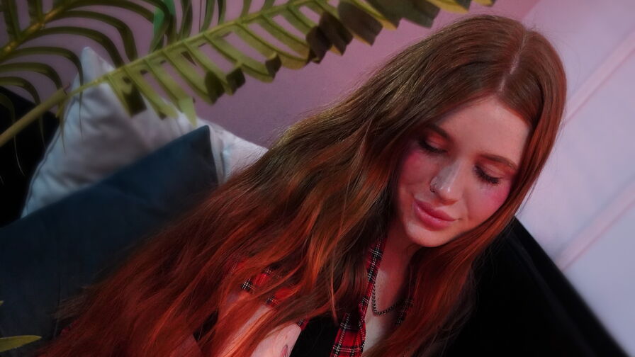 KristenEvance's Sex ChatRoom