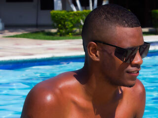 MaximoBeaumont MaximoBeaumont