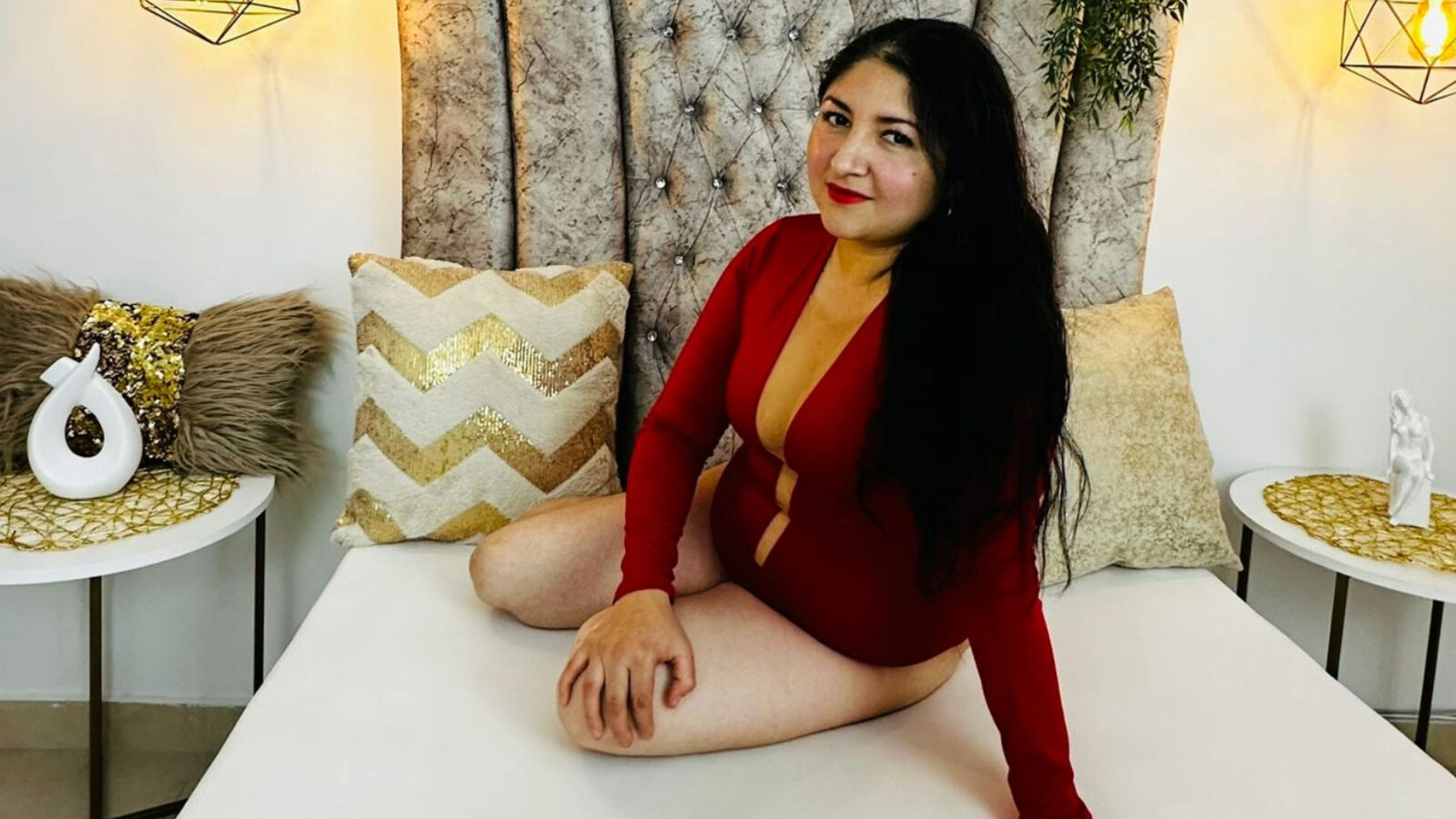 JasmineDuque erotic portrait