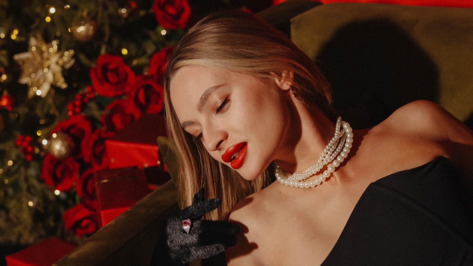 OliviaReece erotic portrait