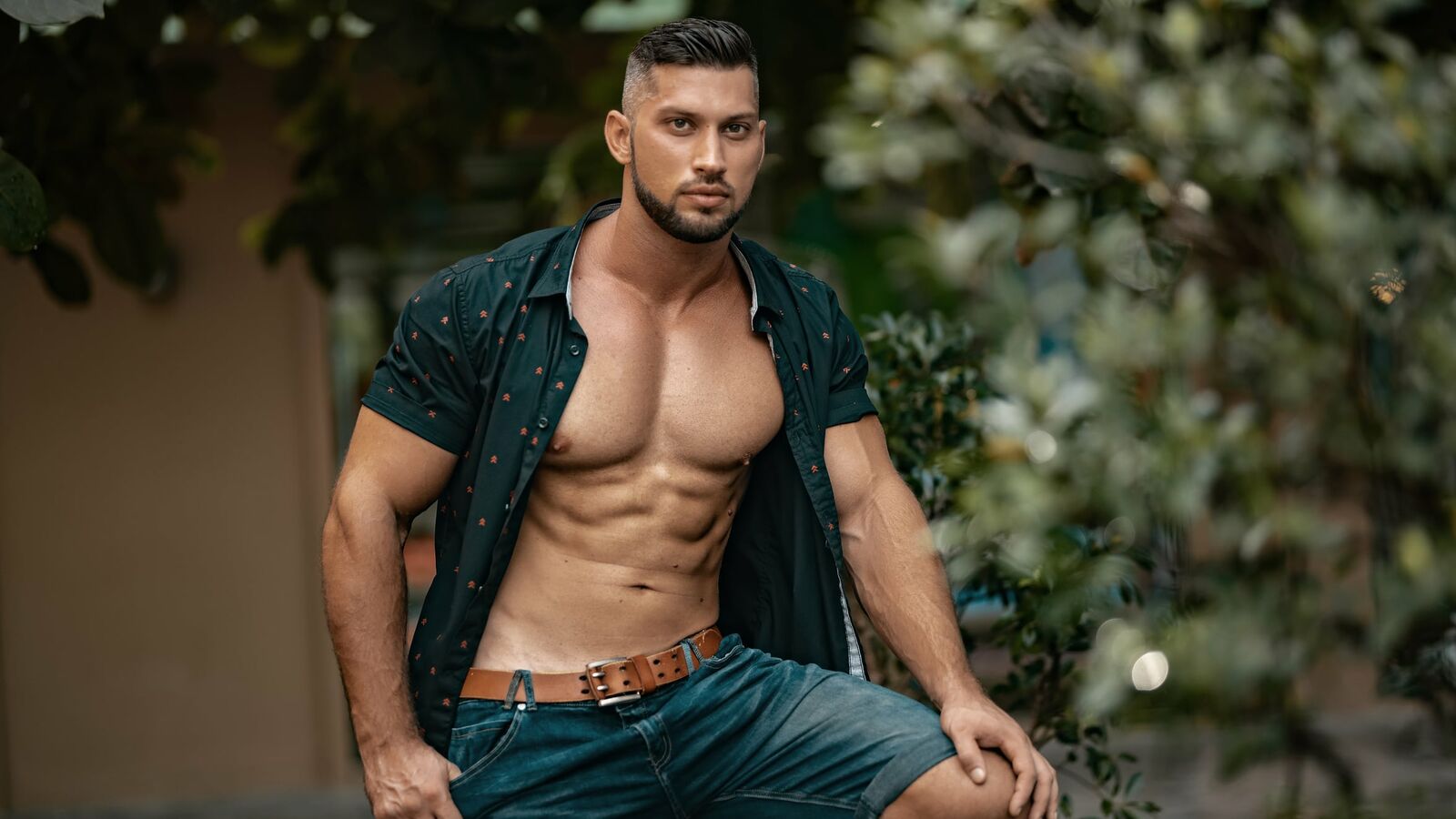 RonnieHarris glamour portrait